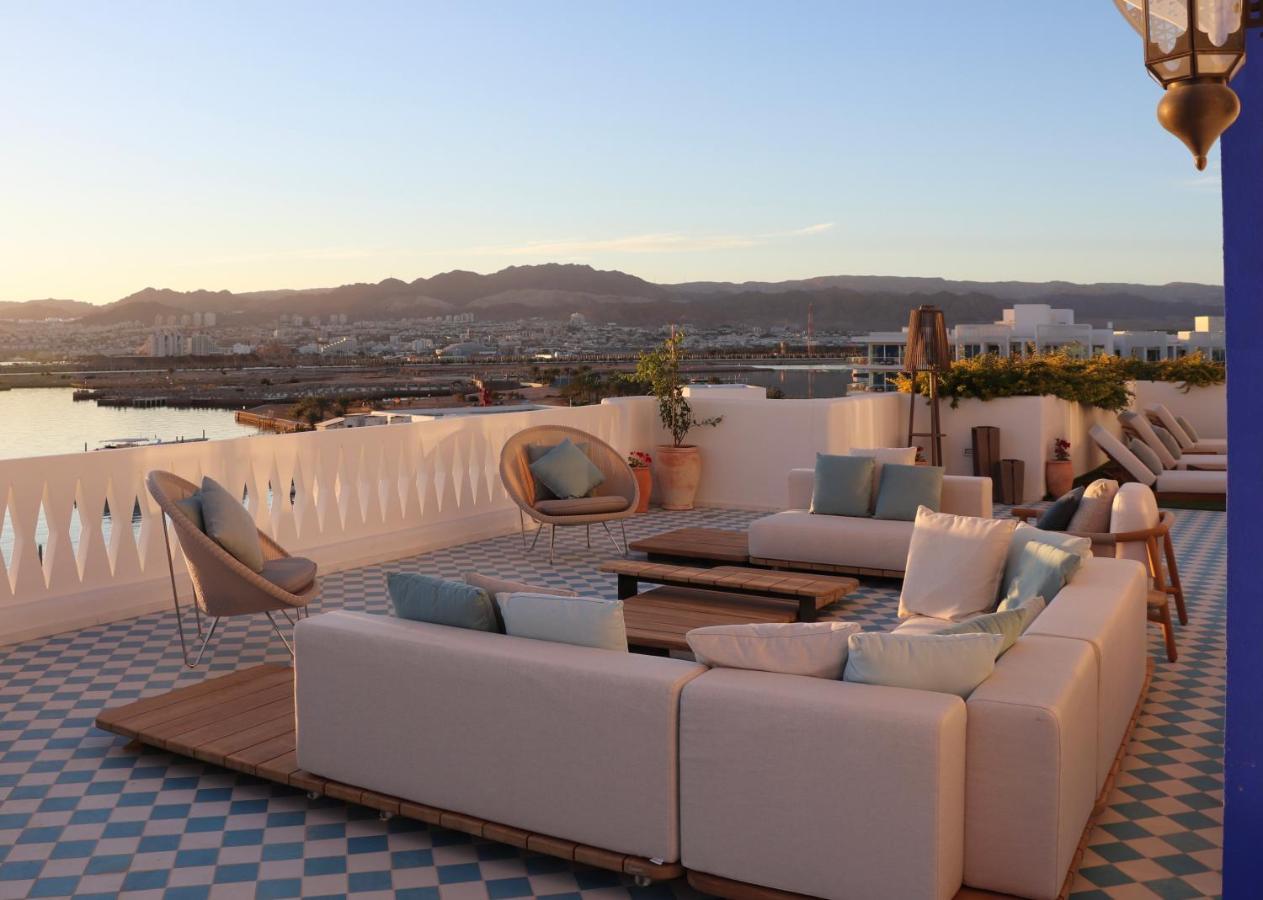 Cloud 7 Residences Ayla Akaba Exterior foto Rooftop terrace at the Hotel Amanjena